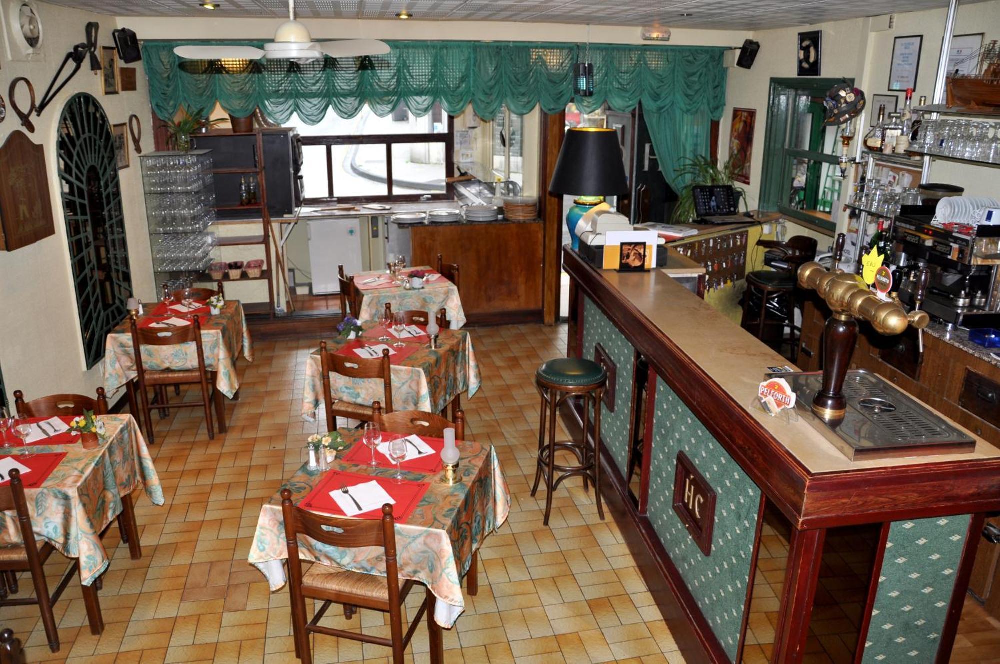 Hotel Du Commerce Et De Navarre Lourdes Esterno foto